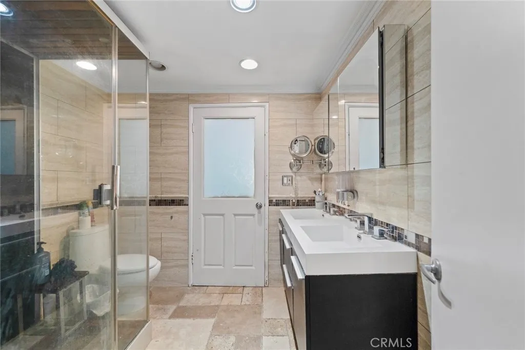 5780 Avenue Juan Bautista, Jurupa Valley, California 92509 home-pic-22